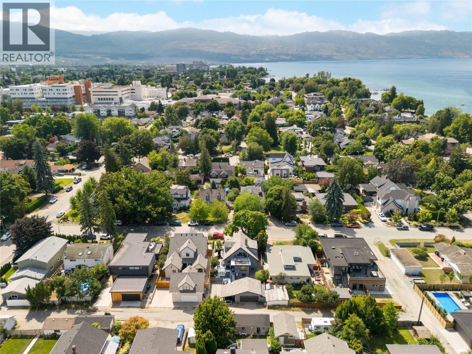  354 BURNE Avenue, Kelowna