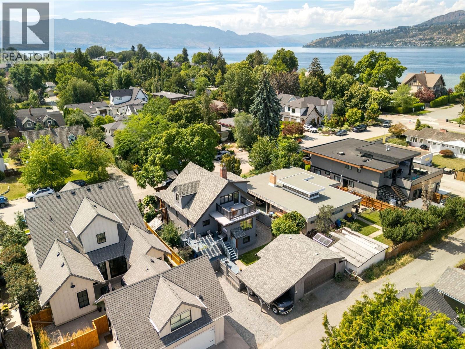  354 BURNE Avenue, Kelowna