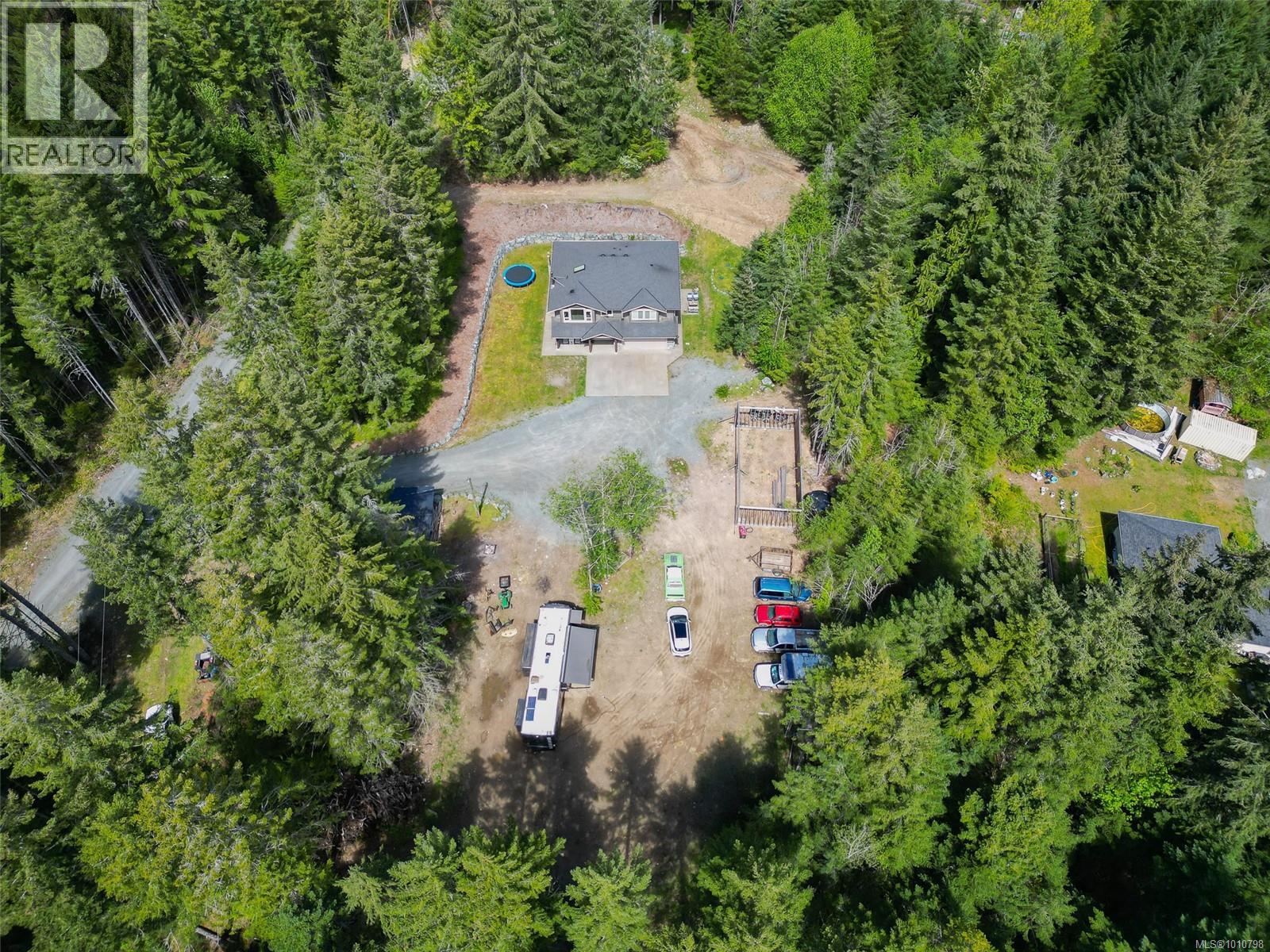 Photo 28 of 1850 Nanaimo River Rd, Nanaimo BC