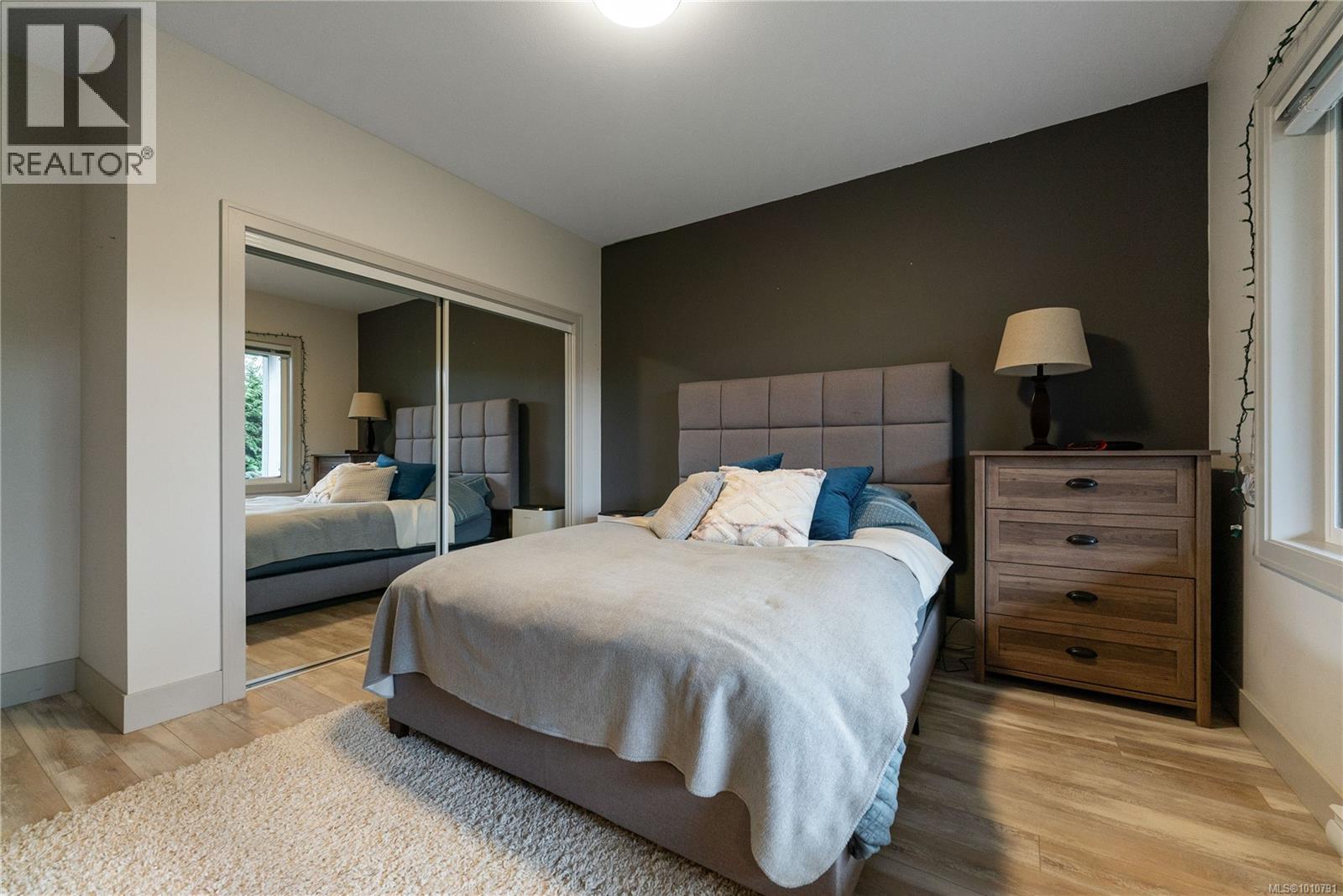Photo 9 of 4981 Dunn Pl, Nanaimo BC