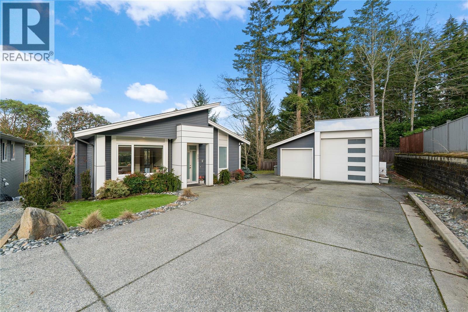 Photo 42 of 4981 Dunn Pl, Nanaimo BC