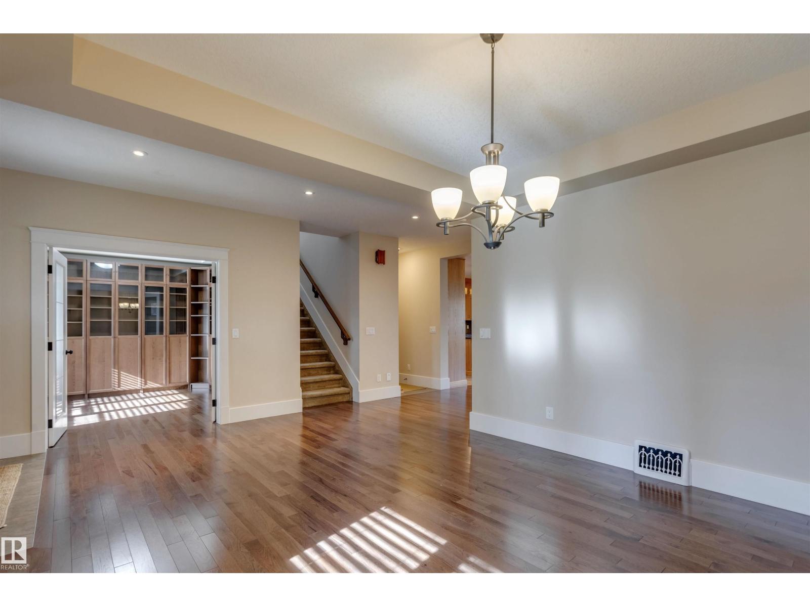 Photo 57 of 11026 80 Av Nw, Edmonton AB