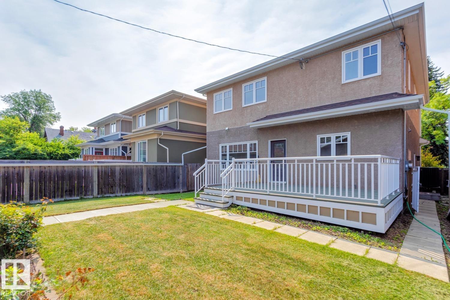 Photo 4 of 11026 80 Av Nw, Edmonton AB