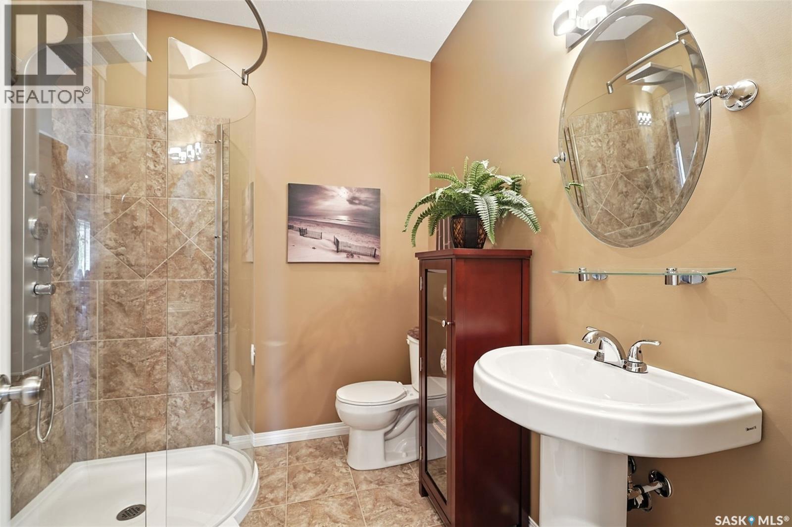 Photo 31 of 511 Waters Crescent, Saskatoon SK