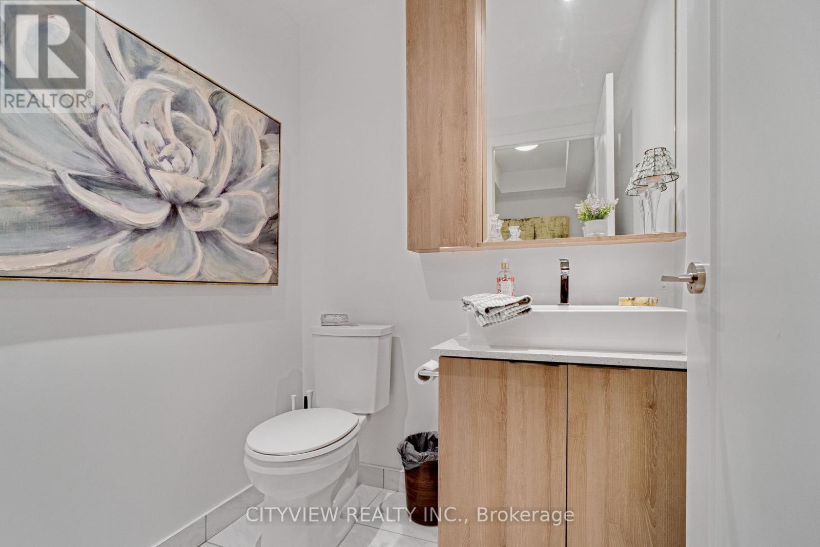 Photo 23 of 304 110 Marine Parade Drive, Toronto ON
