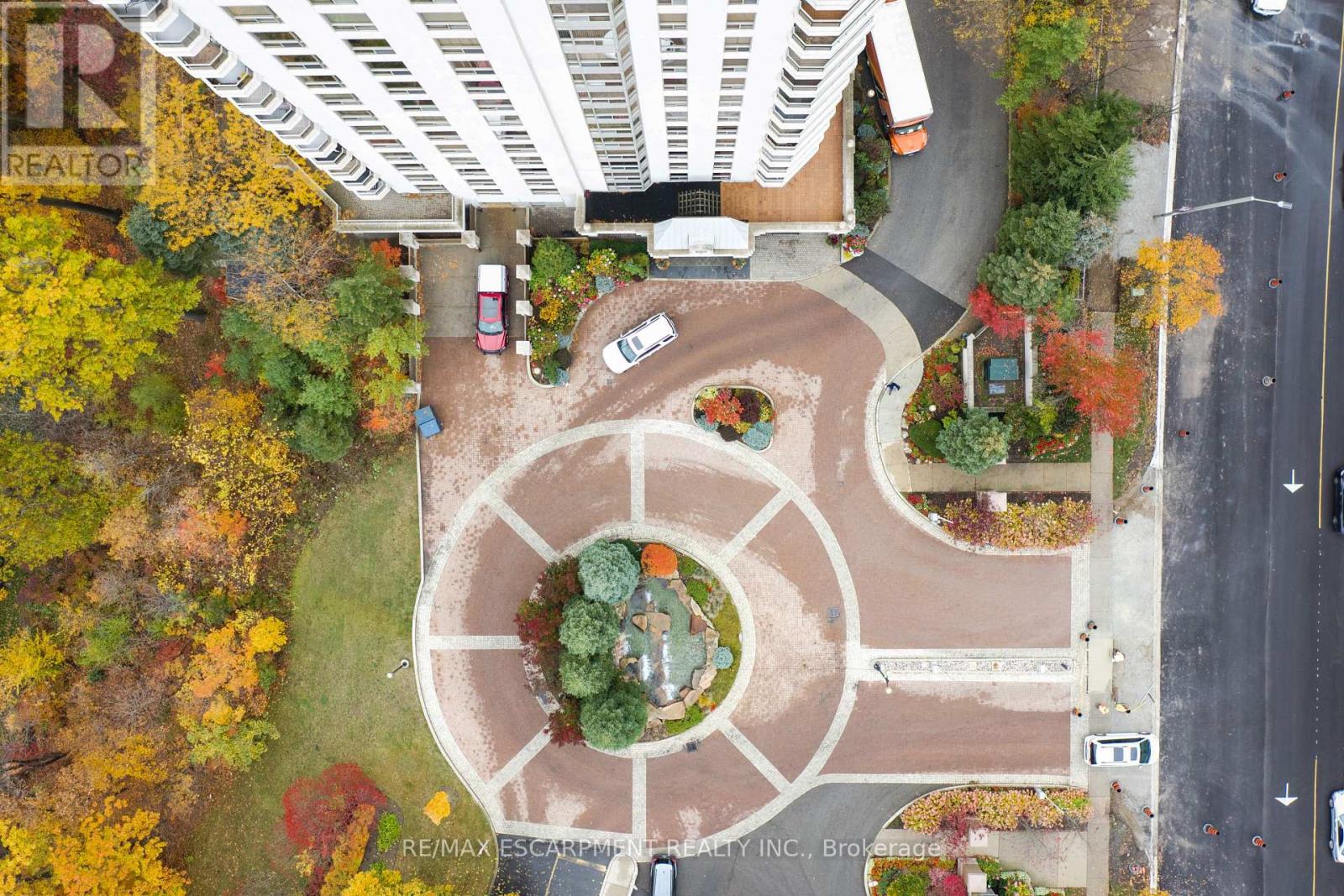 Photo 30 of Ph 7 1900 The Collegeway, Mississauga ON