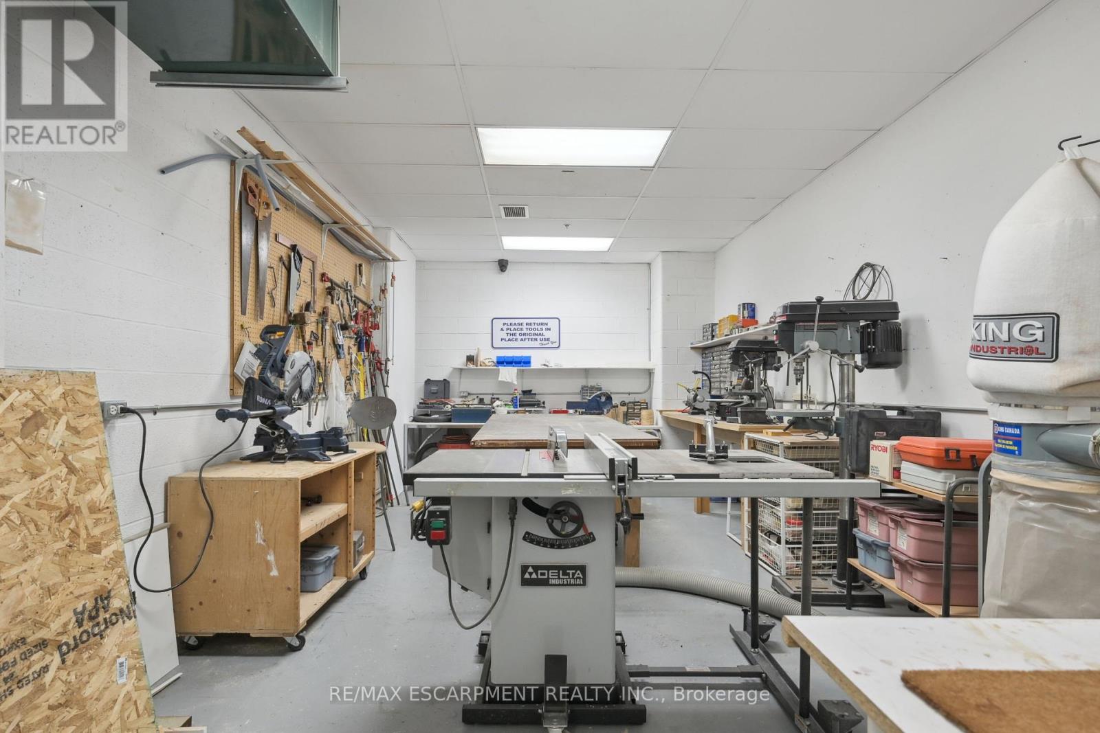 Photo 34 of Ph 7 1900 The Collegeway, Mississauga ON