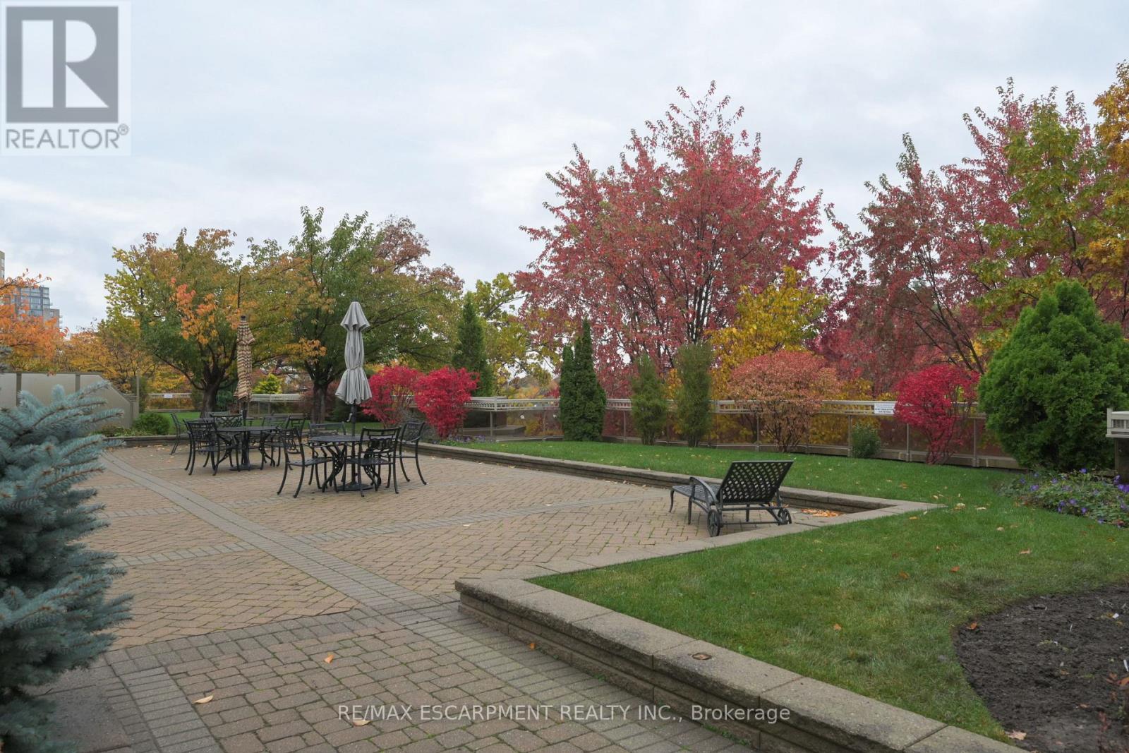 Photo 24 of Ph 7 1900 The Collegeway, Mississauga ON