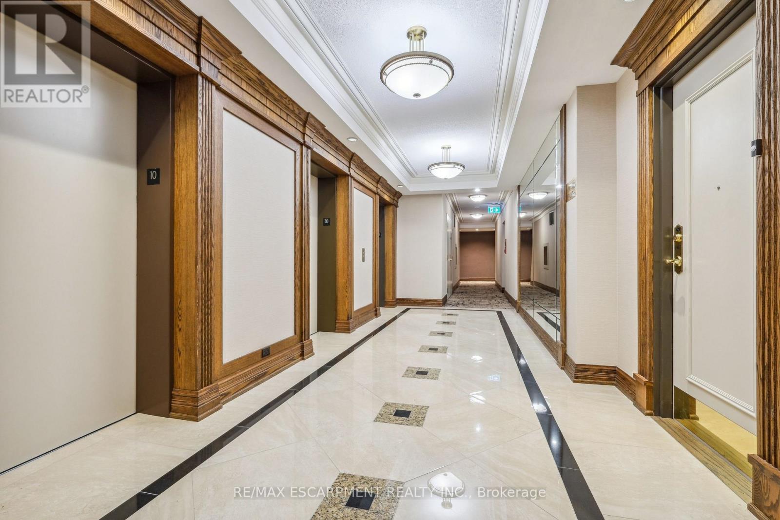 Photo 31 of Ph 7 1900 The Collegeway, Mississauga ON