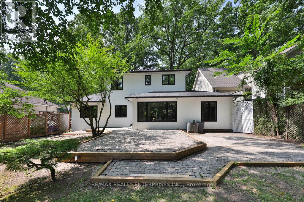 Photo 29 of 1389 Milton Avenue, Mississauga ON