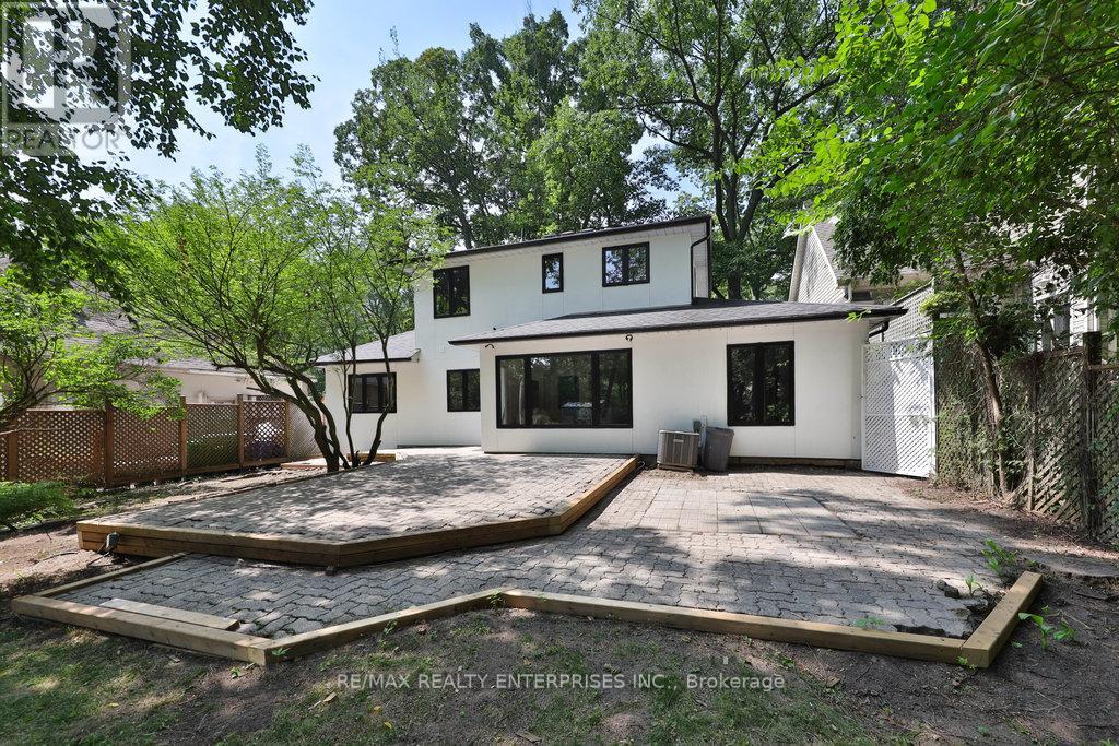 Photo 1 of 1389 Milton Avenue, Mississauga ON