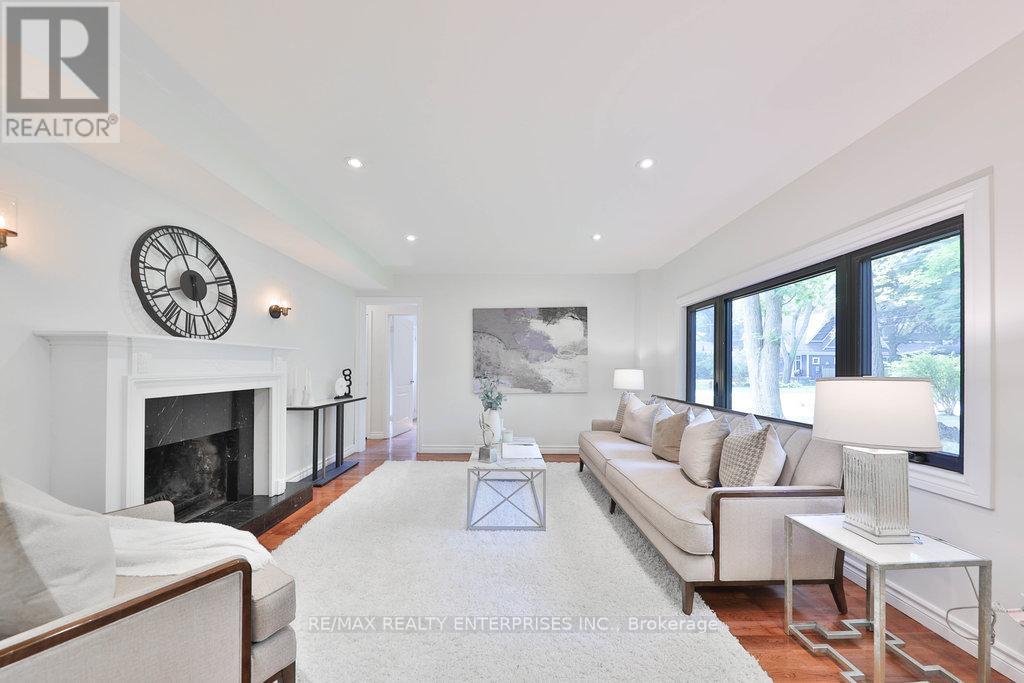 Photo 36 of 1389 Milton Avenue, Mississauga ON