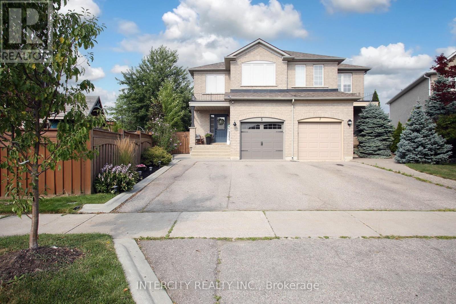 Photo 26 of 5 Humbershed Crescent, Caledon ON