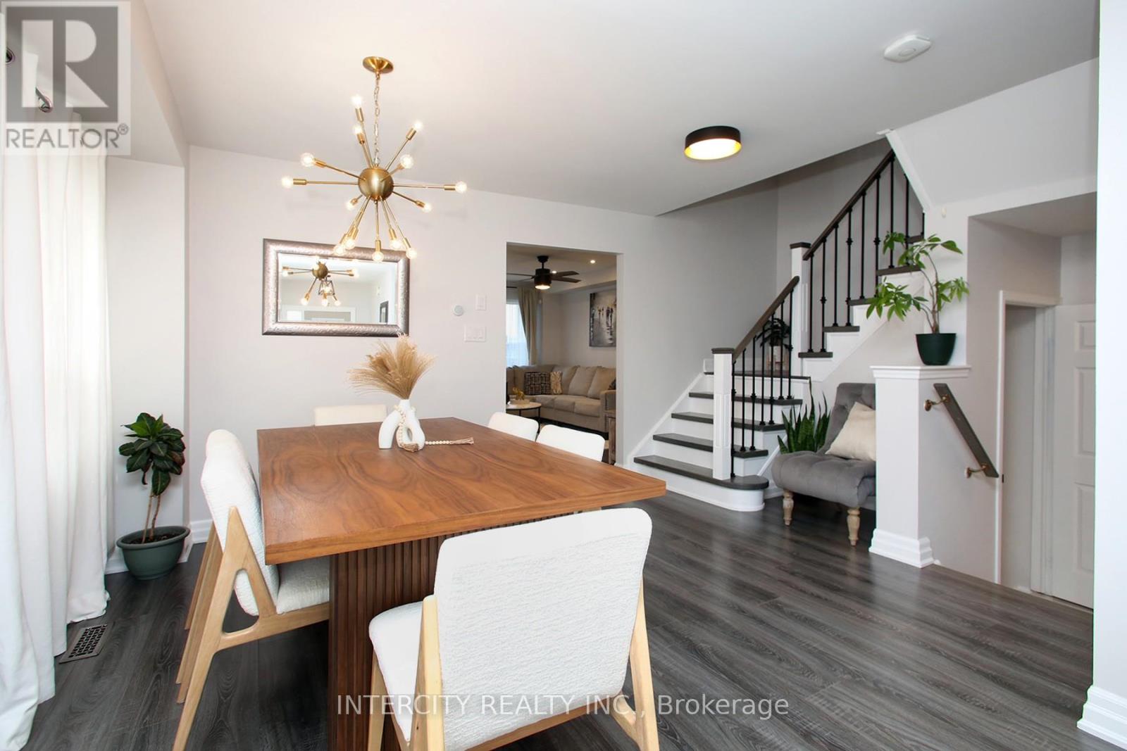 Photo 13 of 5 Humbershed Crescent, Caledon ON