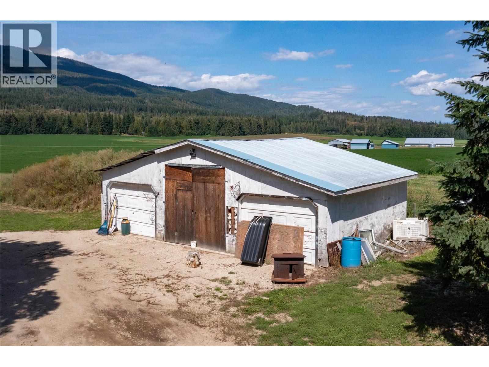 Photo 31 of 414 Mallory Road, Enderby BC