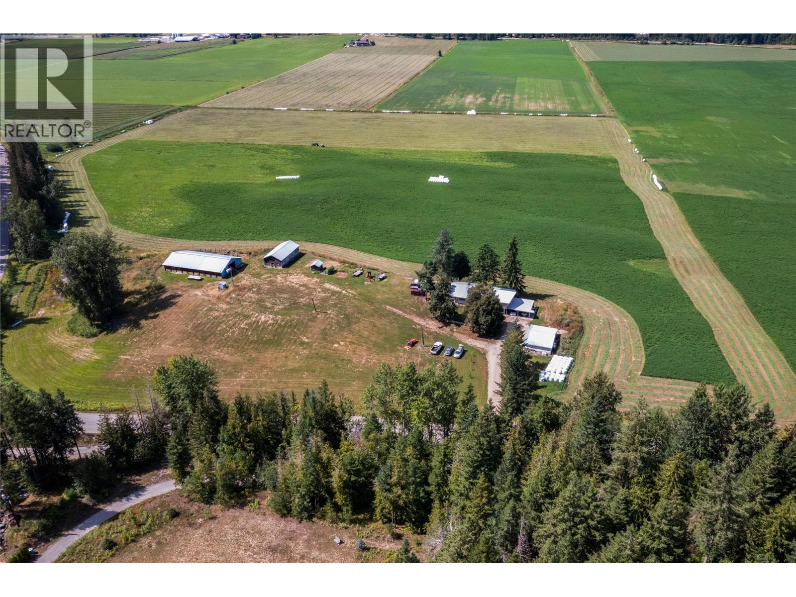 Photo 2 of 414 Mallory Road, Enderby BC