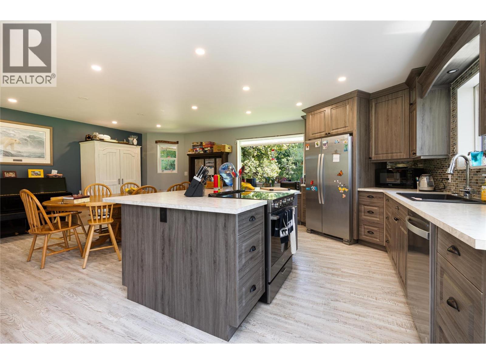 Photo 7 of 414 Mallory Road, Enderby BC