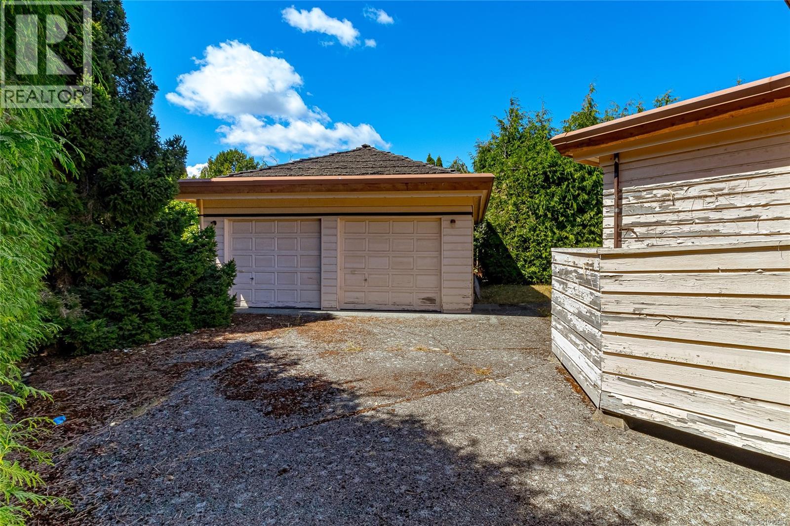 2297 COVINGTON PL - 23