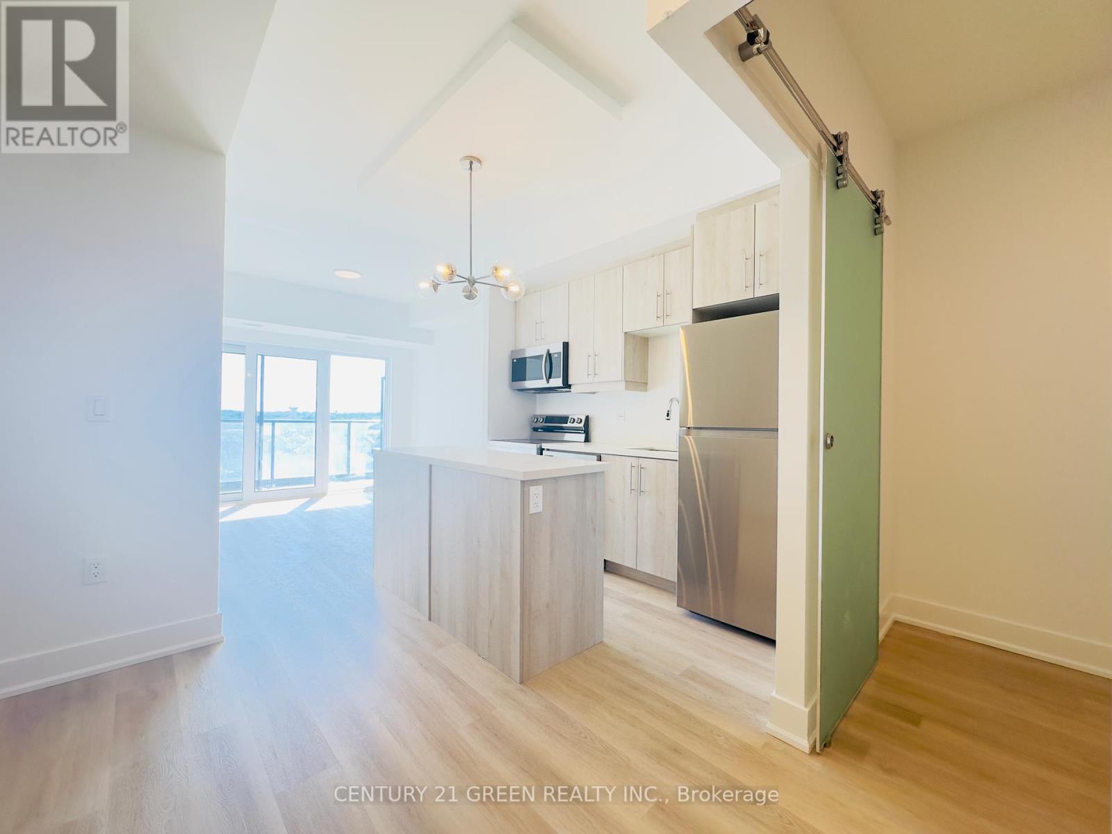 Photo 2 of 913 575 Conklin Road N, Brantford ON