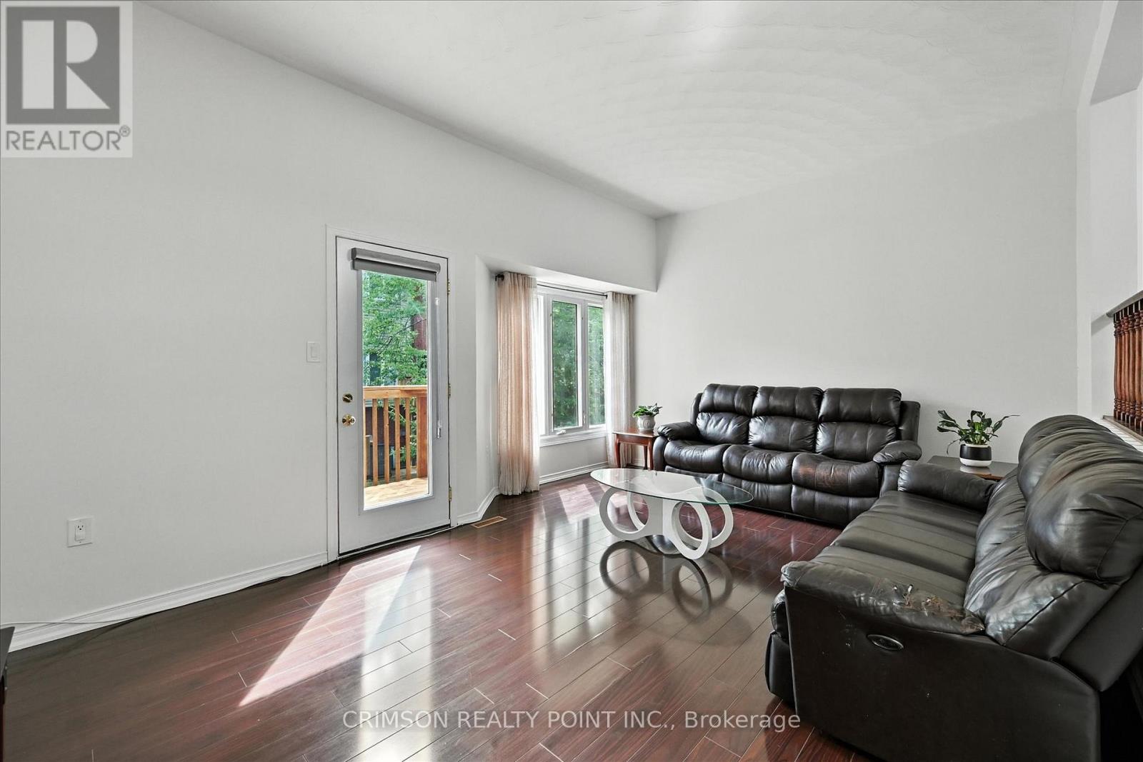 Photo 13 of 47 72 Stone Church Road W, Hamilton ON