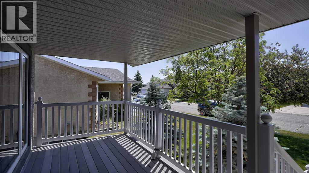 Photo 28 of 78 Athabasca Crescent, Crossfield AB