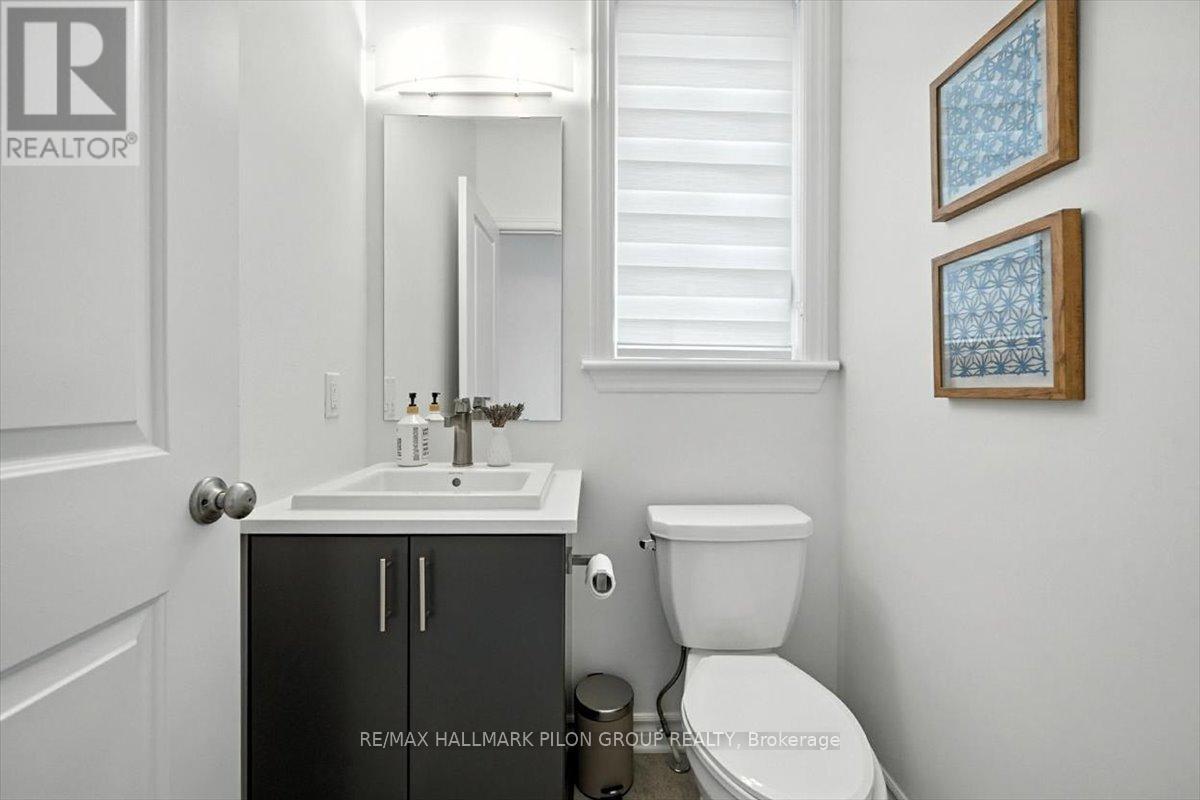 Photo 4 of 391 Cornice Street, Ottawa ON