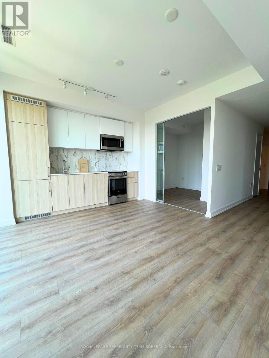 Photo 1 of 605 500 Dupont Street, Toronto ON