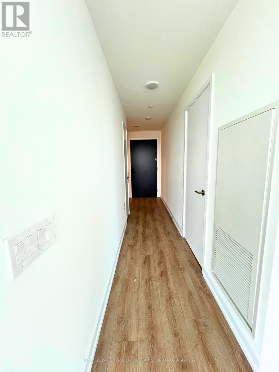 Photo 13 of 605 500 Dupont Street, Toronto ON