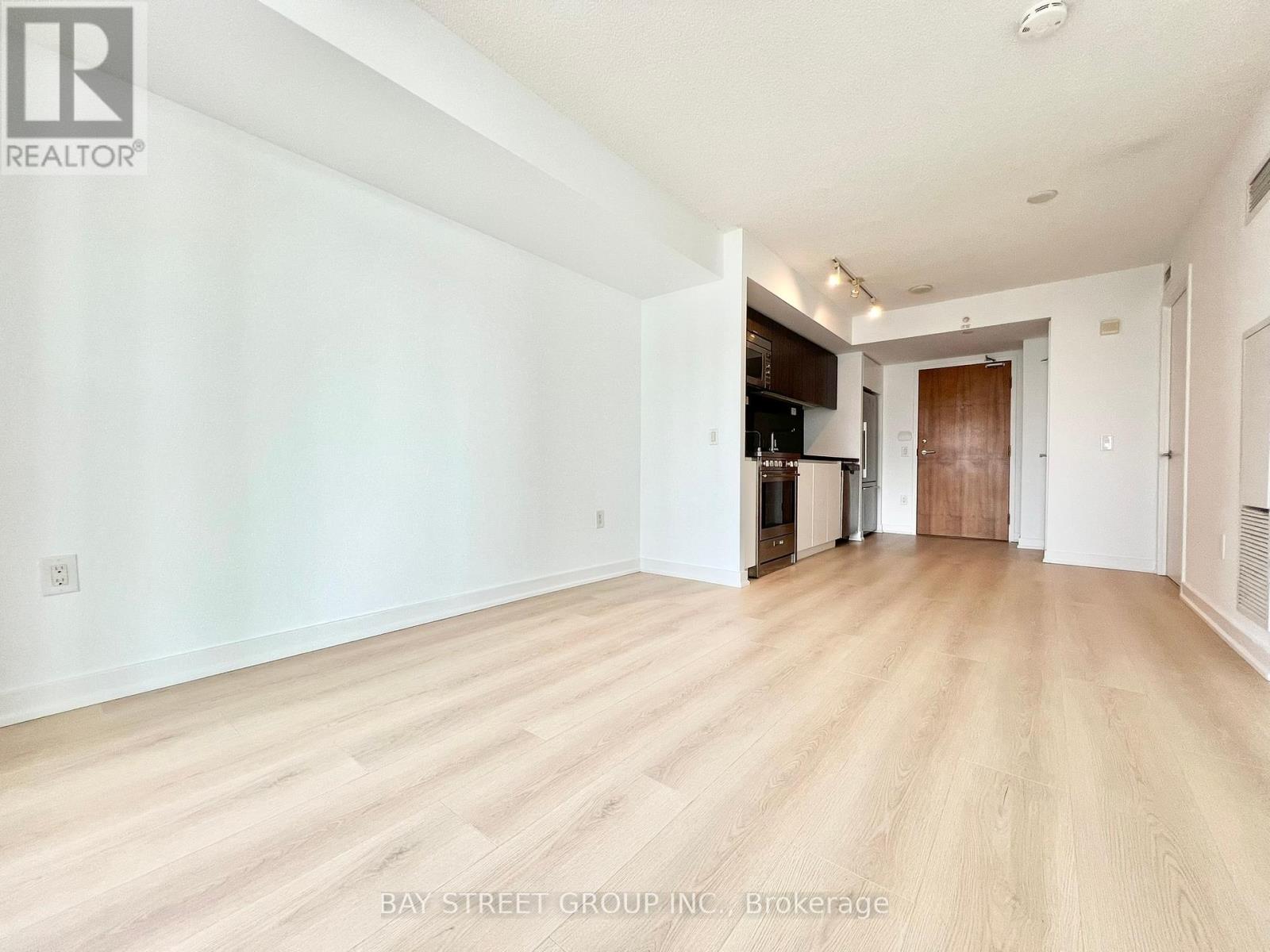 Photo 21 of 2611 75 Queens Wharf Road, Toronto ON