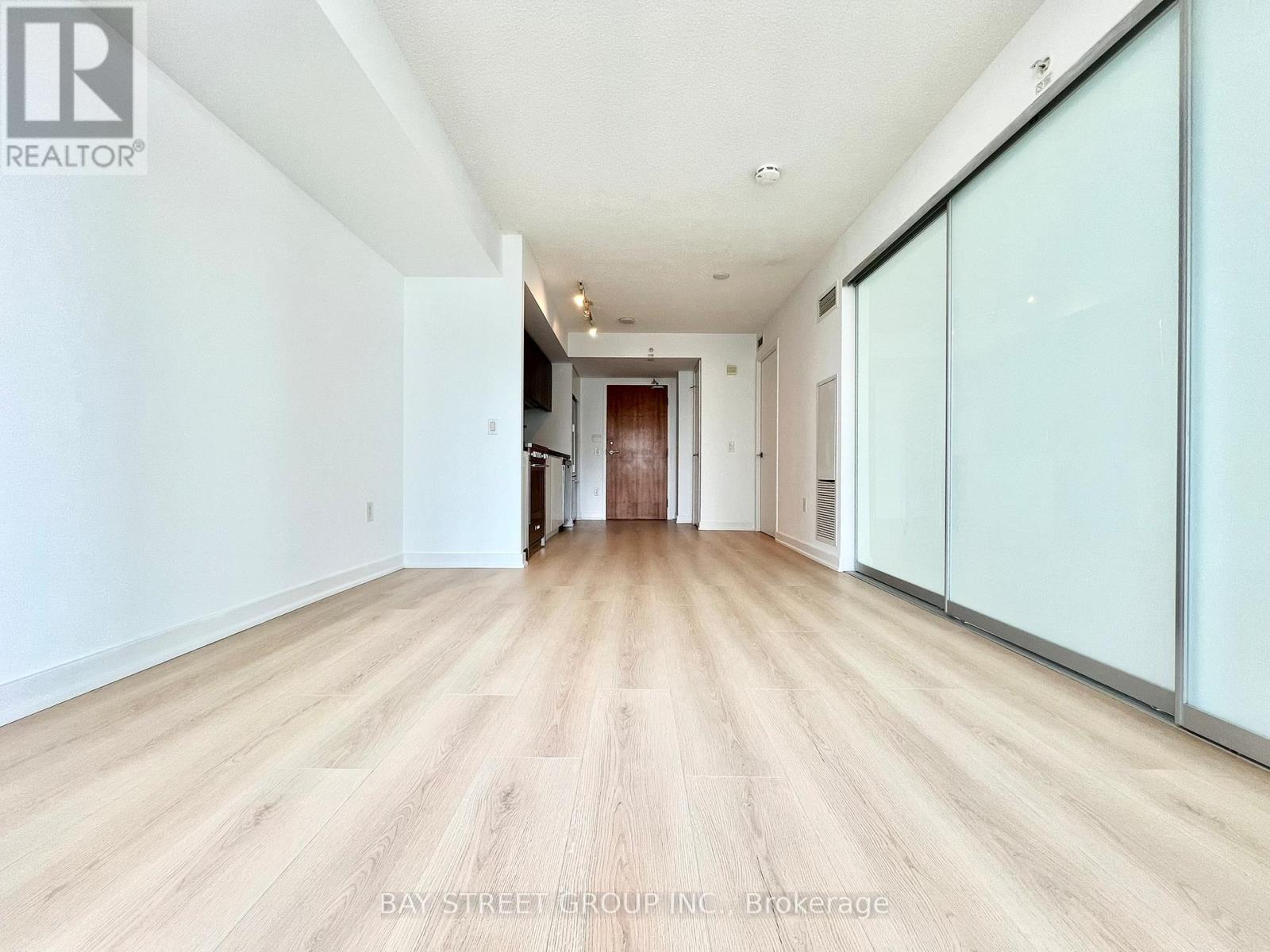 Photo 18 of 2611 75 Queens Wharf Road, Toronto ON