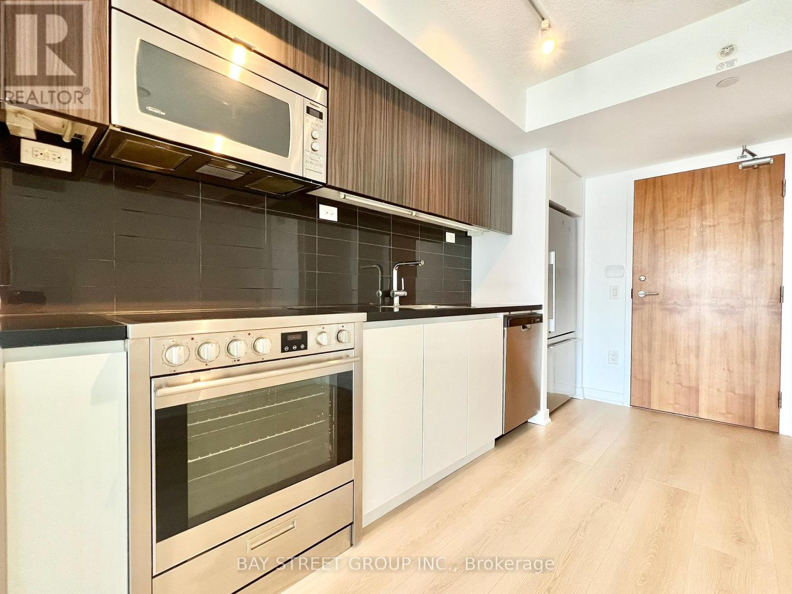 Photo 38 of 2611 75 Queens Wharf Road, Toronto ON