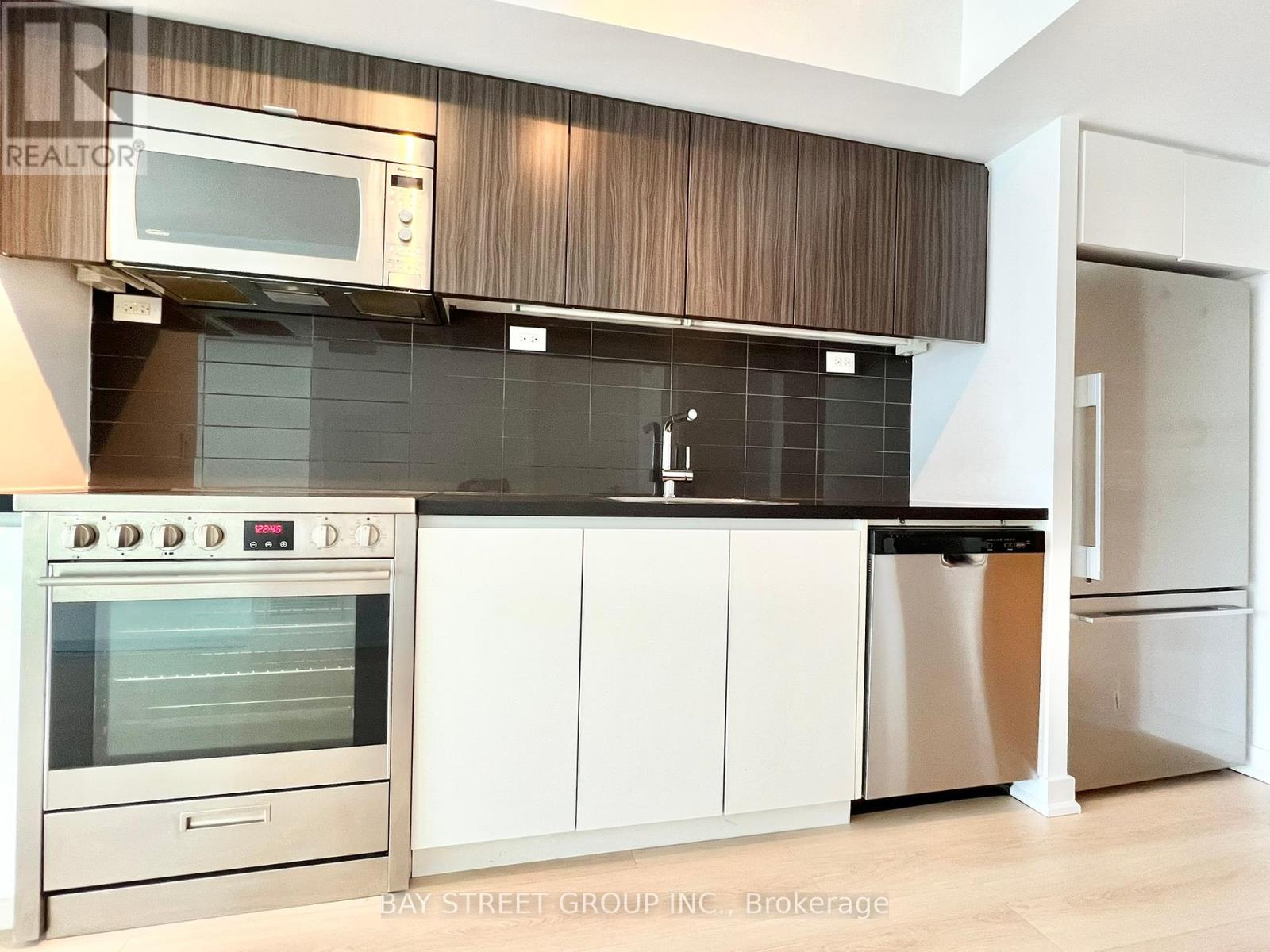 Photo 19 of 2611 75 Queens Wharf Road, Toronto ON