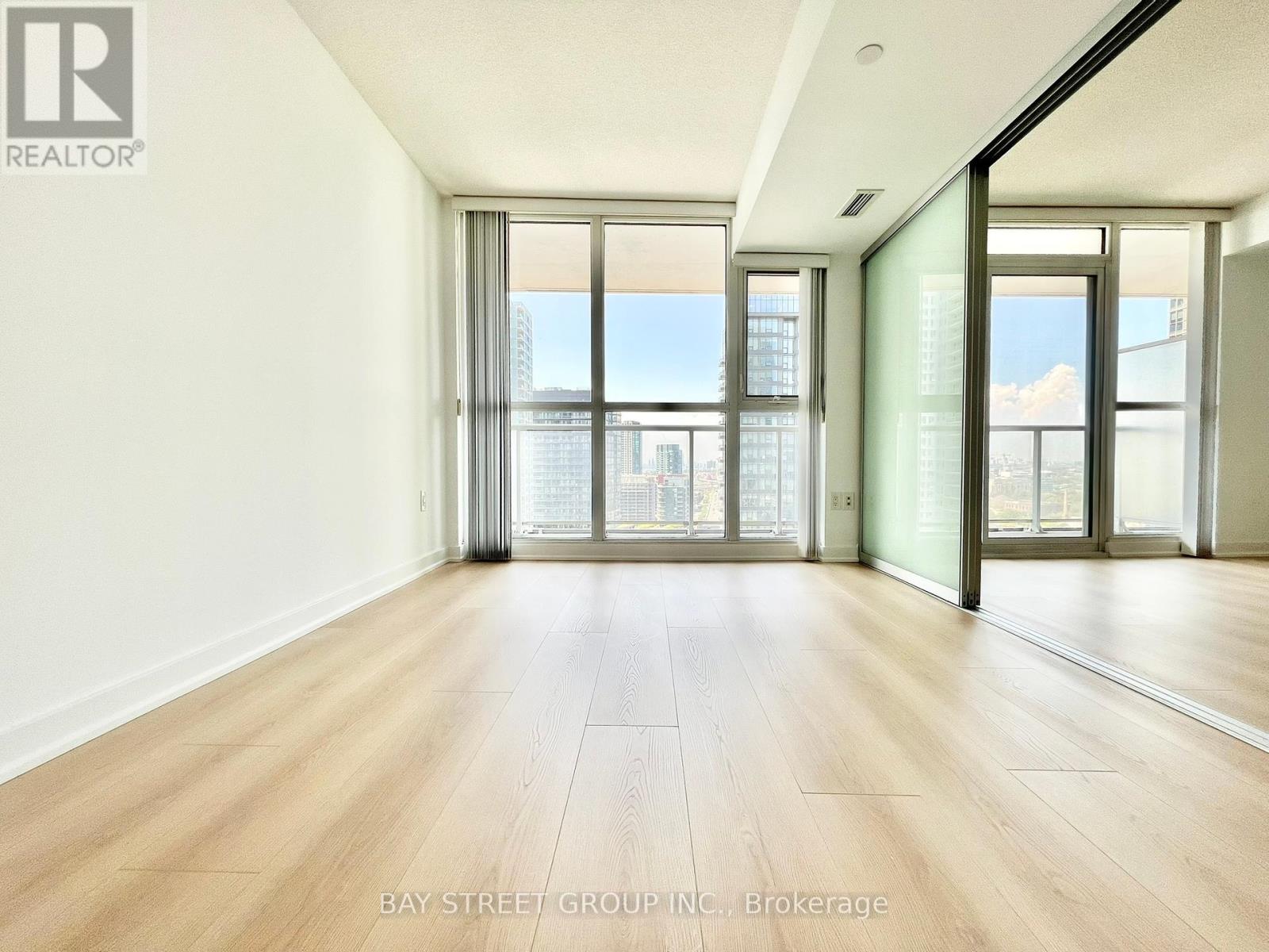 Photo 35 of 2611 75 Queens Wharf Road, Toronto ON