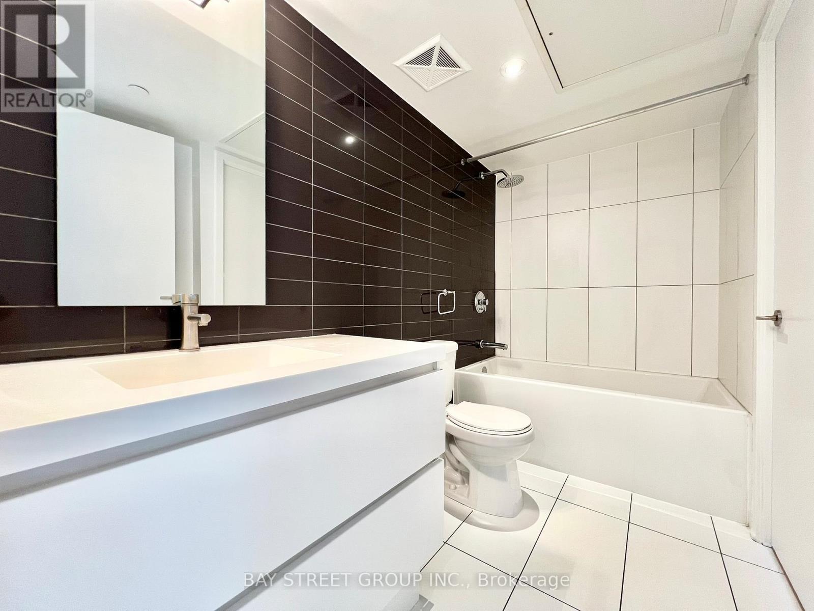 Photo 29 of 2611 75 Queens Wharf Road, Toronto ON