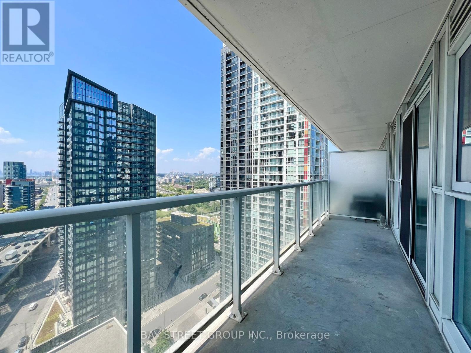 Photo 16 of 2611 75 Queens Wharf Road, Toronto ON