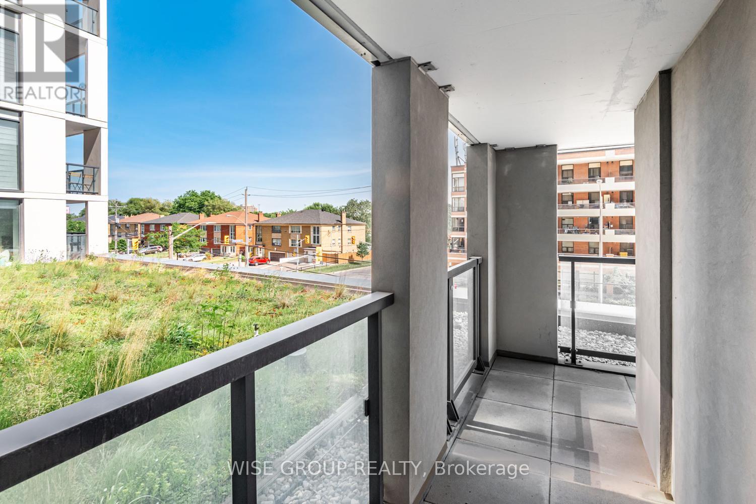 Photo 10 of 303 500 Wilson Avenue, Toronto ON