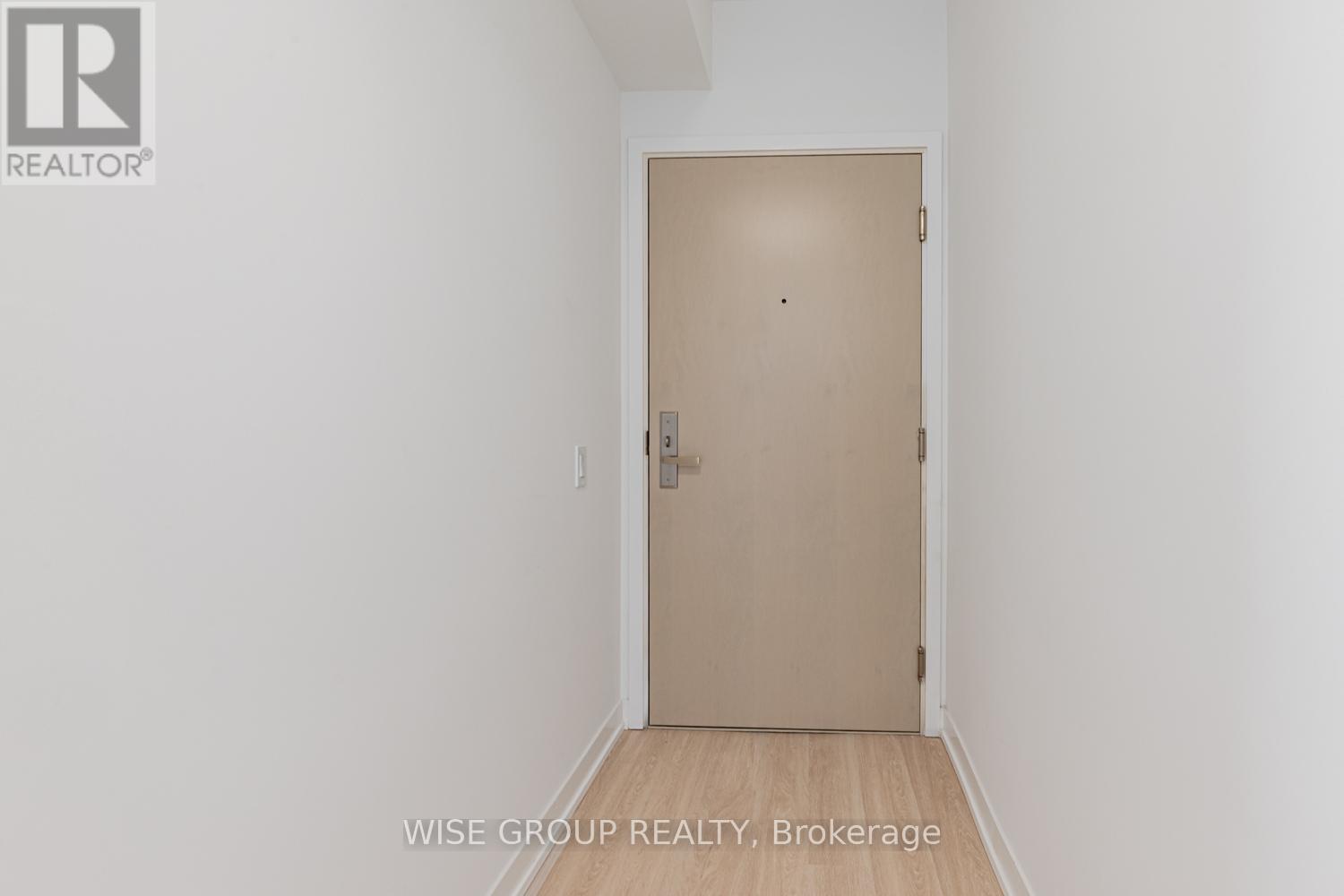 Photo 7 of 303 500 Wilson Avenue, Toronto ON