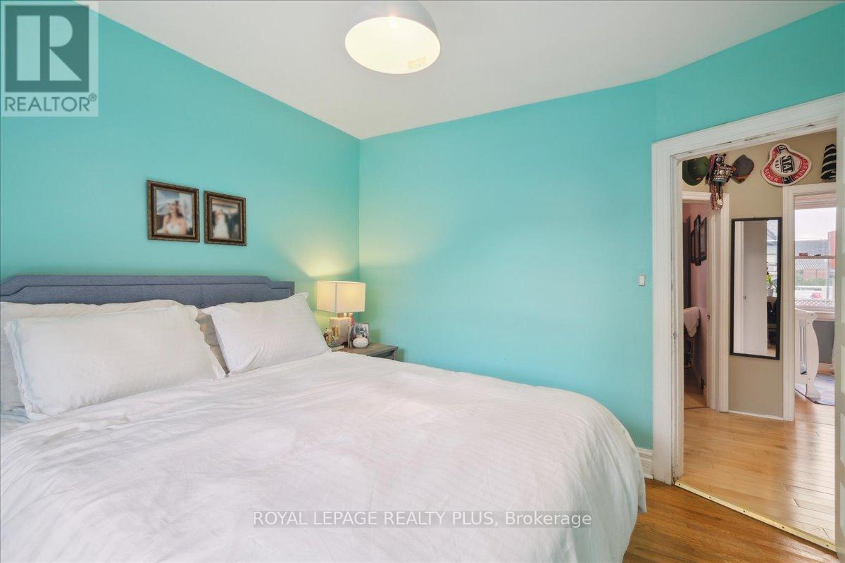 Photo 32 of 350 Albany Avenue, Toronto ON