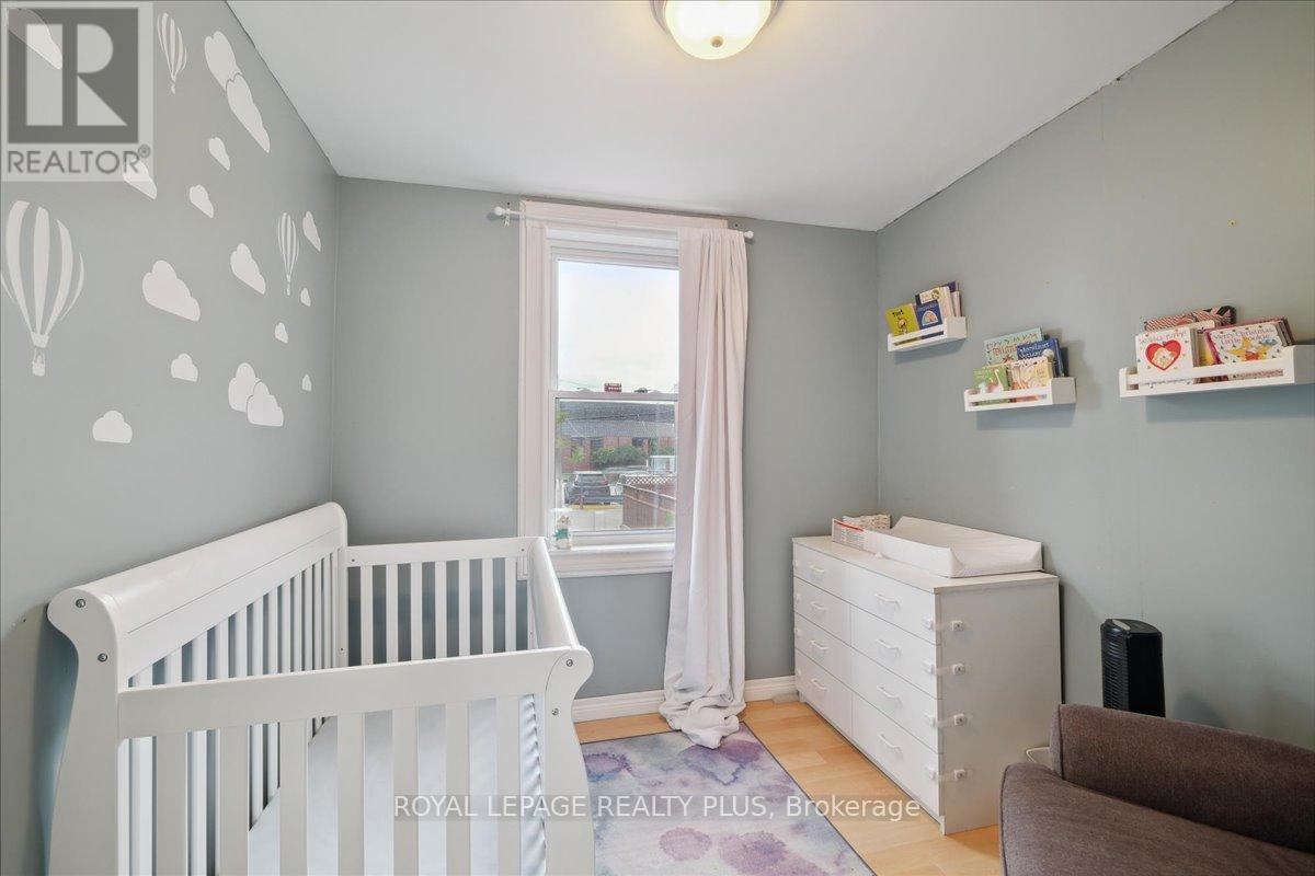 Photo 14 of 350 Albany Avenue, Toronto ON