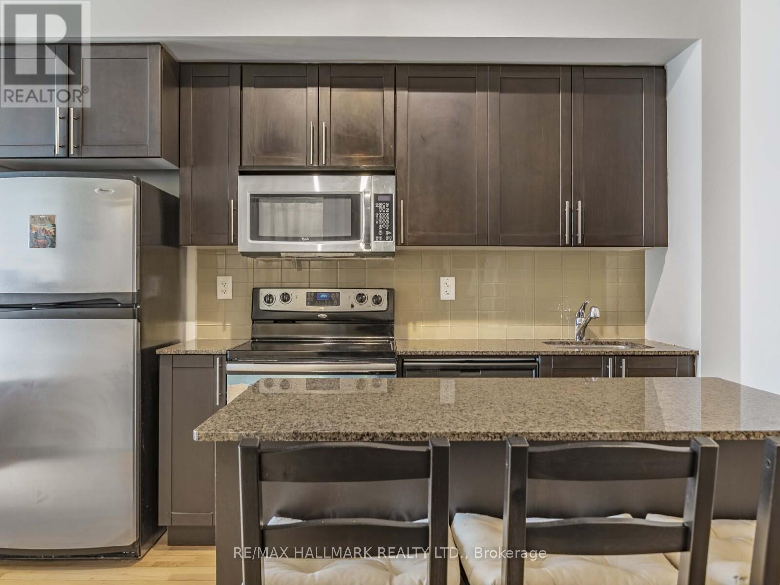 Photo 25 of 2109 65 Bremner Boulevard, Toronto ON