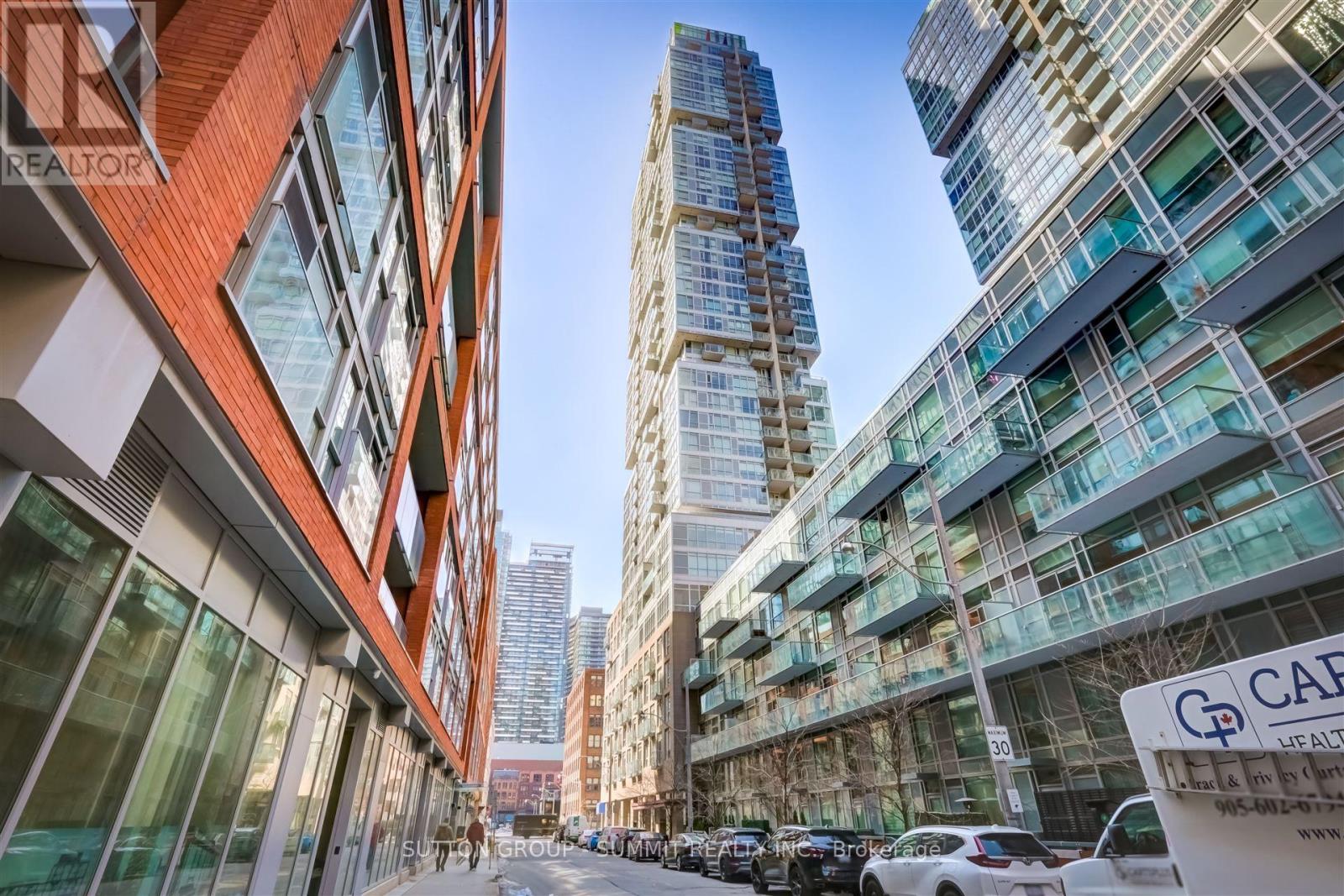 Photo 7 of 1008 30 Nelson Street, Toronto ON