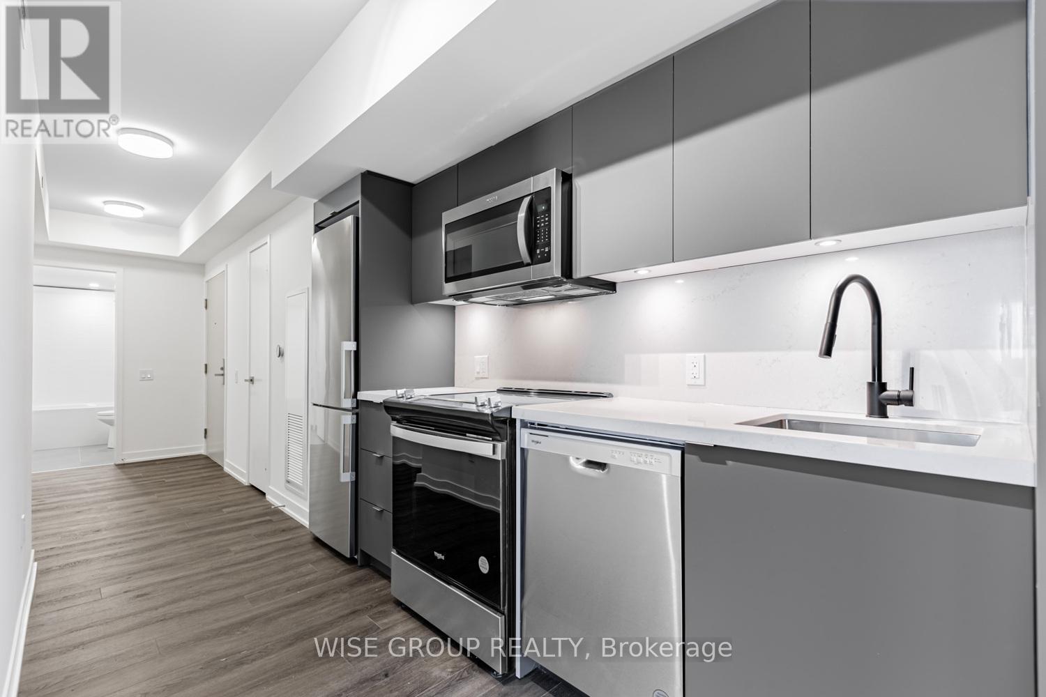 Photo 14 of 444 500 Wilson Avenue, Toronto ON