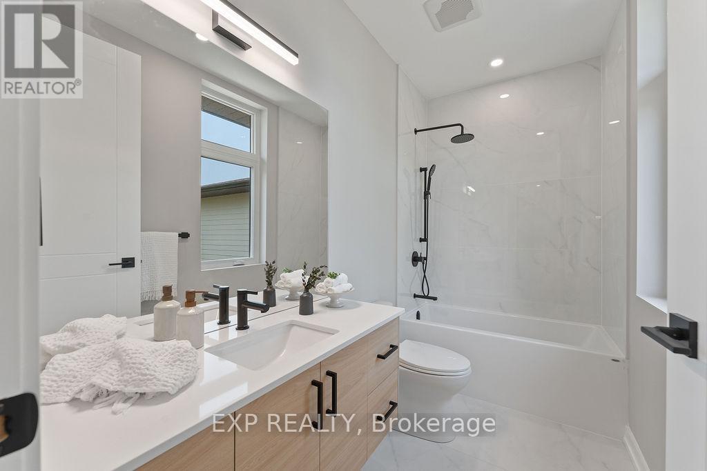 Photo 29 of 261 Dovercourt Avenue, Ottawa ON