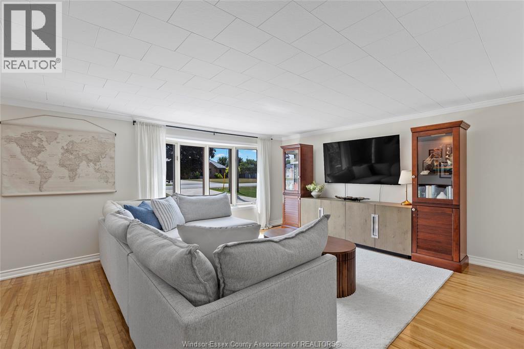 Photo 13 of 1425 Erie Road, Harrow ON