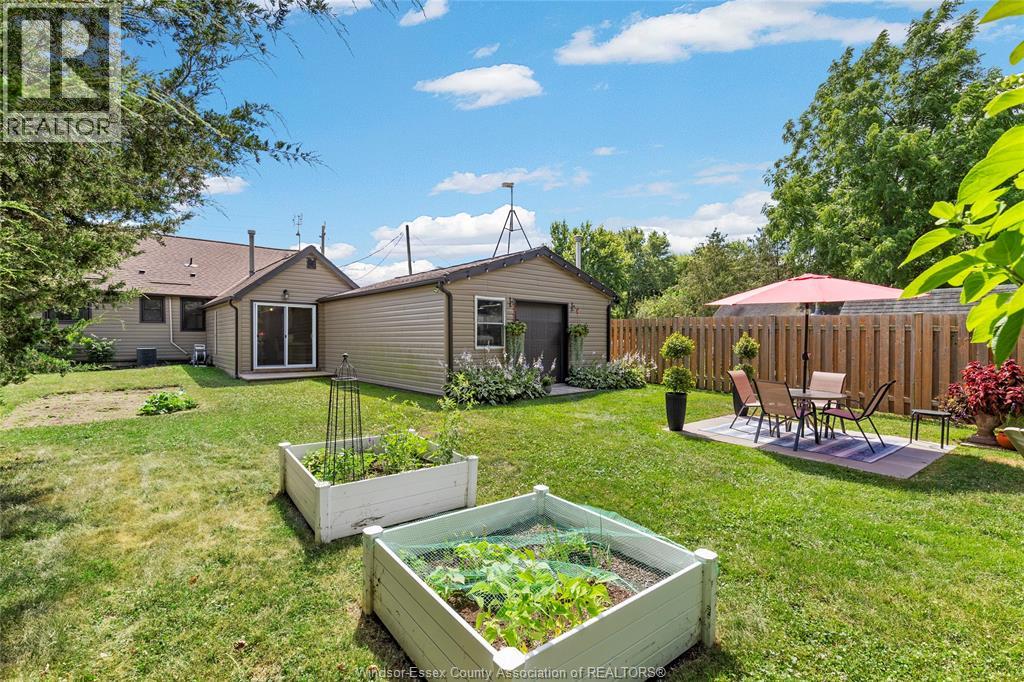 Photo 24 of 1425 Erie Road, Harrow ON
