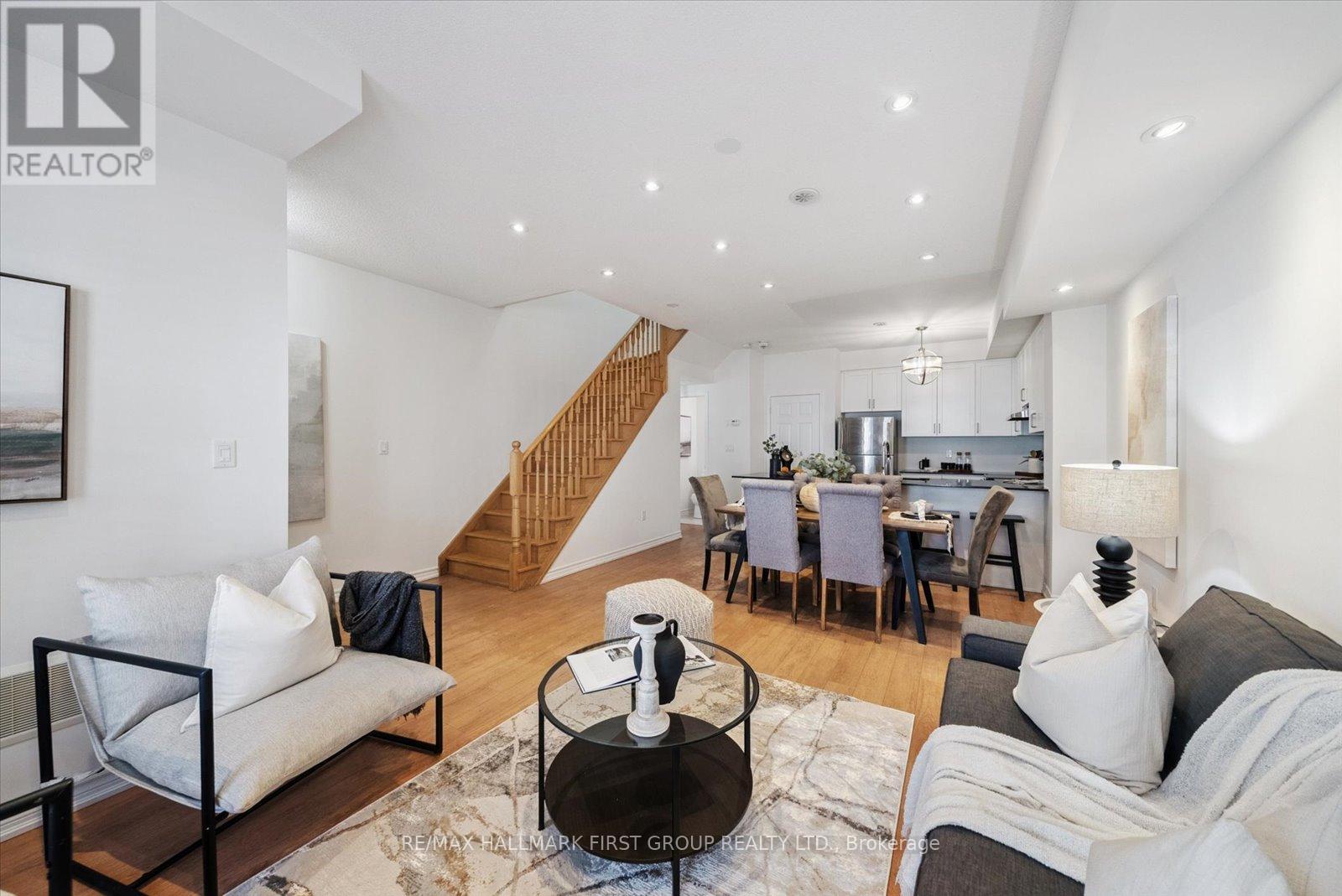 Photo 8 of 5 1060 St Hildas Way, Whitby ON