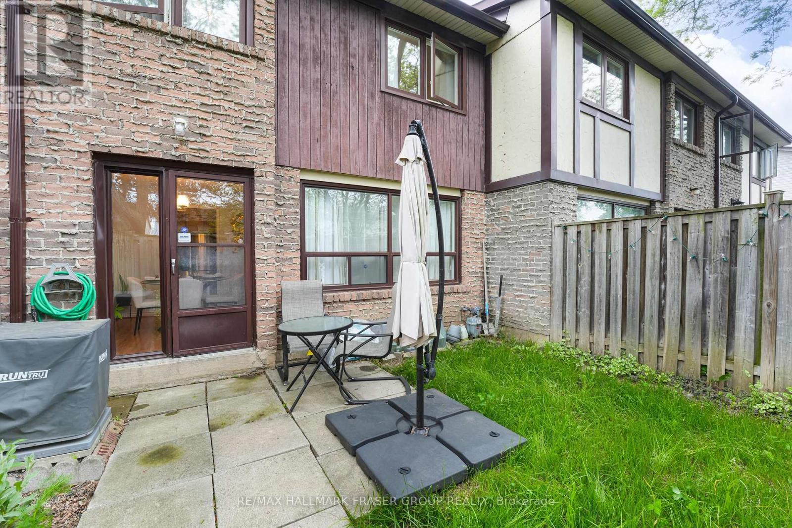 Photo 27 of 24 1975 Memory Lane, Pickering ON