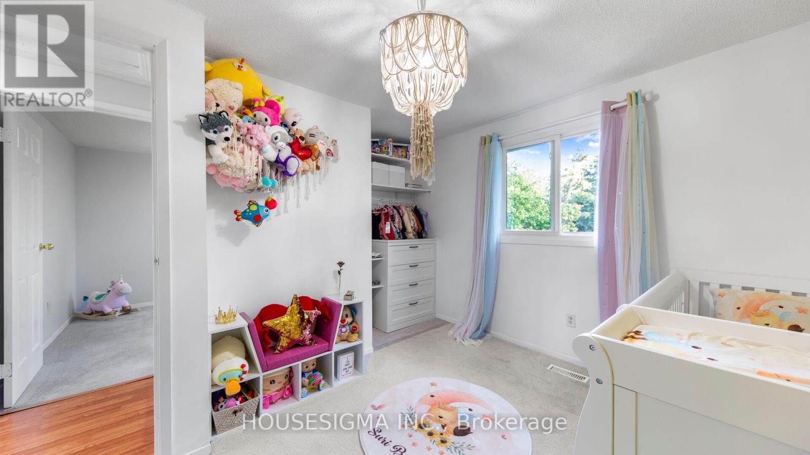Photo 25 of 1323 Sunningdale Avenue, Oshawa ON