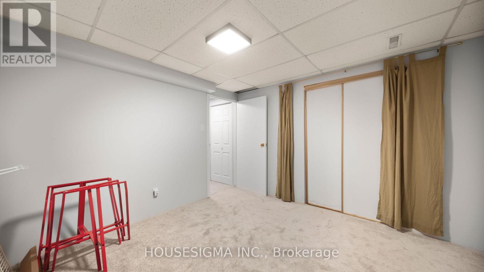 Photo 6 of 1323 Sunningdale Avenue, Oshawa ON