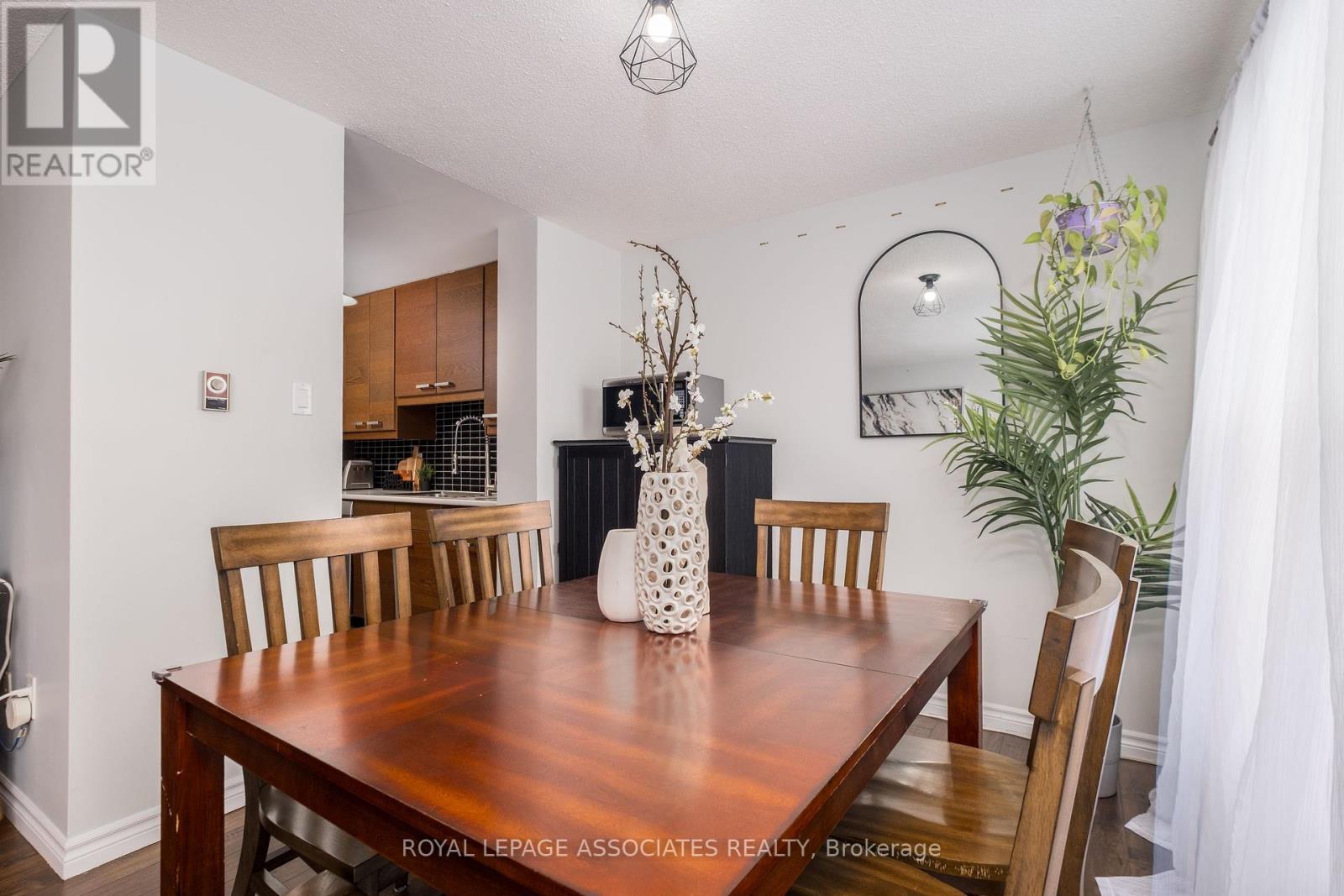 Photo 27 of 705 855 Kennedy Road, Toronto ON